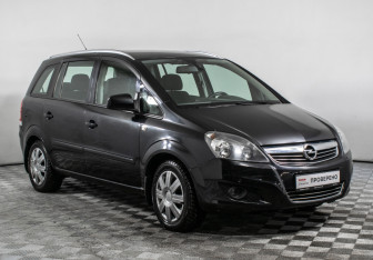 Подержанный автомобиль Opel Zafira Compactvan 2012 года (3 фото)