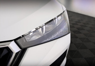 Подержанный автомобиль Skoda Rapid Liftback 2021 года (17 фото)
