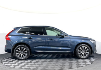 Подержанный автомобиль Volvo XC60 2021 года (4 фото)