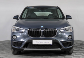Подержанный автомобиль BMW X1 2016 года (3 фото)
