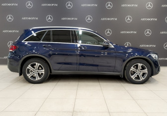 Подержанный автомобиль Mercedes-Benz GLC Coupe 2021 года (4 фото)