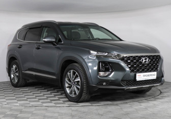 Подержанный автомобиль Hyundai Santa Fe 2019 года (3 фото)