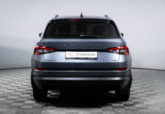 Подержанный автомобиль Skoda Kodiaq 2019 года (6 фото)