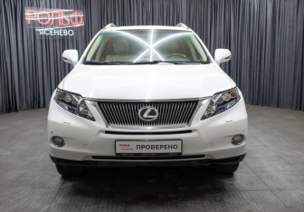 Подержанный автомобиль Lexus RX 2010 года (2 фото)