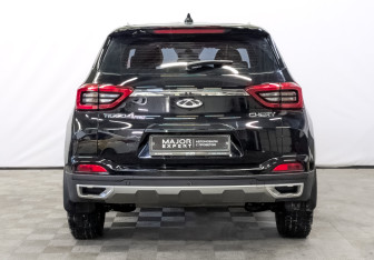 Подержанный автомобиль Chery Tiggo 4 Pro 2023 года (6 фото)