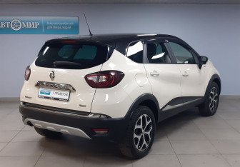 Подержанный автомобиль Renault Kaptur 2019 года (5 фото)