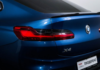 Подержанный автомобиль BMW X4 2019 года (16 фото)
