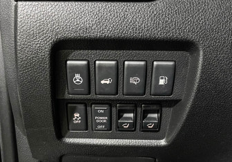 Подержанный автомобиль Nissan Murano Suv 2012 года (17 фото)