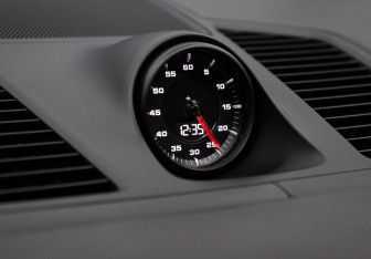 Подержанный автомобиль Porsche Cayenne 2018 года (20 фото)