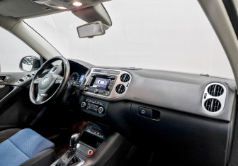 Подержанный автомобиль Volkswagen Tiguan 2013 года (11 фото)