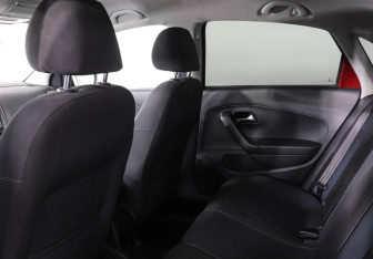 Подержанный автомобиль Volkswagen Polo Sedan 2020 года (12 фото)