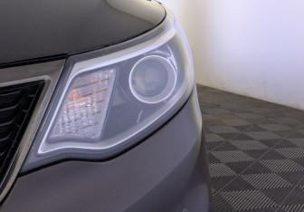 Подержанный автомобиль Kia Rio Hatchback 2017 года (17 фото)