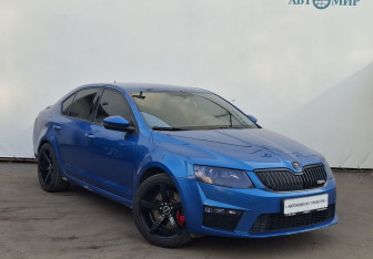 Подержанный автомобиль Skoda Octavia RS Liftback 2014 года (3 фото)