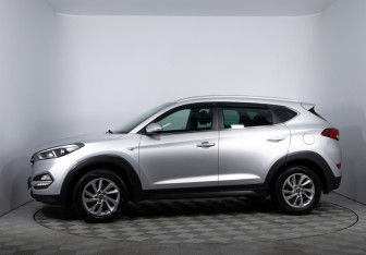 Подержанный автомобиль Hyundai Tucson 2018 года (8 фото)