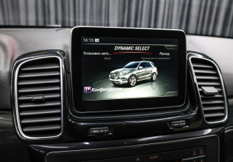 Подержанный автомобиль Mercedes-Benz GLE 2015 года (18 фото)
