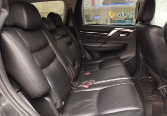 Подержанный автомобиль Mitsubishi Pajero Sport 2019 года (11 фото)