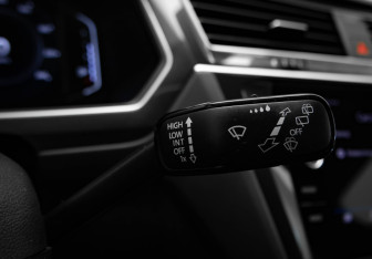 Подержанный автомобиль Volkswagen Tiguan 2019 года (16 фото)