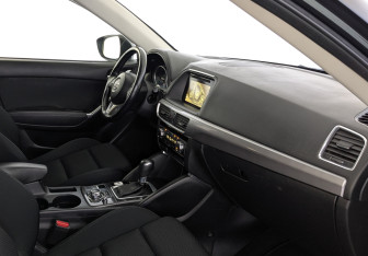 Подержанный автомобиль Mazda CX-5 2016 года (13 фото)