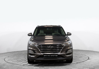 Подержанный автомобиль Hyundai Tucson 2019 года (2 фото)