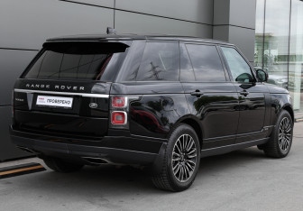 Подержанный автомобиль Land Rover Range Rover 2019 года (4 фото)