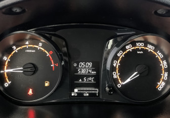 Подержанный автомобиль LADA (ВАЗ) Granta Sedan 2024 года (16 фото)