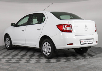 Подержанный автомобиль Renault Logan Sedan 2017 года (7 фото)