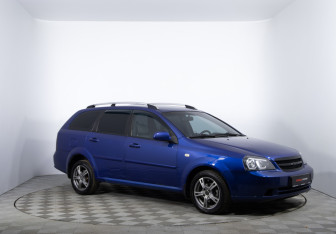 Подержанный автомобиль Chevrolet Lacetti Wagon 2008 года (3 фото)