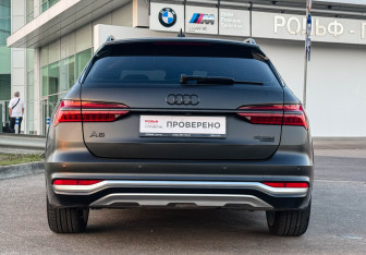 Подержанный автомобиль Audi A6 allroad 2021 года (6 фото)