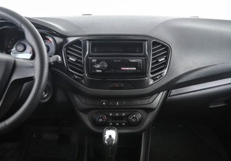 Подержанный автомобиль LADA (ВАЗ) Vesta Wagon 2020 года (8 фото)