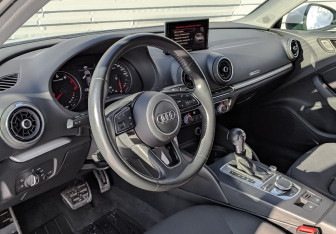 Подержанный автомобиль Audi A3 Sedan 2020 года (16 фото)