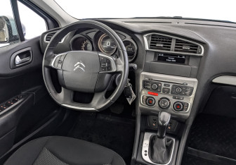 Подержанный автомобиль Citroen C4 Sedan 2020 года (28 фото)