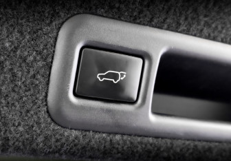 Подержанный автомобиль Lexus RX 2018 года (26 фото)