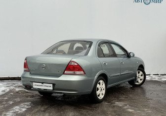 Подержанный автомобиль Nissan Almera Classic 2008 года (5 фото)