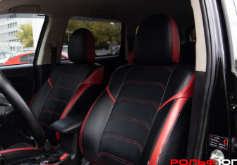 Подержанный автомобиль Mitsubishi Outlander 2019 года (14 фото)