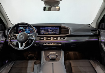 Подержанный автомобиль Mercedes-Benz GLE 2020 года (14 фото)