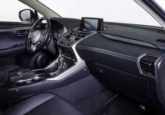 Подержанный автомобиль Lexus NX 2020 года (11 фото)
