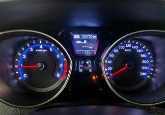 Подержанный автомобиль Hyundai i30 Hatchback 2012 года (13 фото)