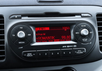 Подержанный автомобиль Kia Picanto 2011 года (15 фото)