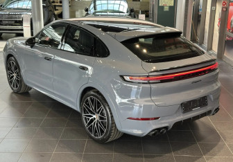Новый Porsche Cayenne 2026 (9 фото)