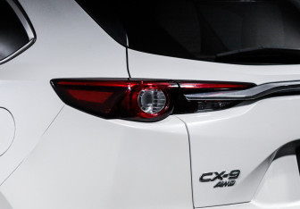 Подержанный автомобиль Mazda CX-9 2019 года (16 фото)