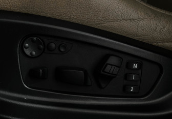 Подержанный автомобиль BMW X6 M 2012 года (17 фото)