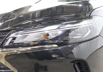 Подержанный автомобиль Chevrolet Monza 2023 года (27 фото)