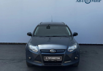 Подержанный автомобиль Ford Focus Wagon 2012 года (2 фото)