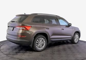 Подержанный автомобиль Skoda Kodiaq 2018 года (5 фото)