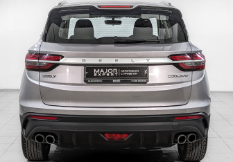Подержанный автомобиль Geely Coolray 2022 года (6 фото)