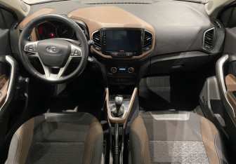 Подержанный автомобиль LADA (ВАЗ) XRAY 2019 года (10 фото)