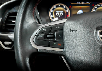 Подержанный автомобиль Geely Tugella 2021 года (30 фото)