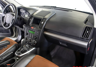 Подержанный автомобиль Land Rover Freelander 2010 года (7 фото)