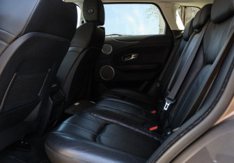 Подержанный автомобиль Land Rover Range Rover Evoque 2018 года (8 фото)