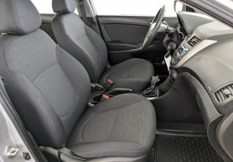 Подержанный автомобиль Hyundai Solaris Sedan 2016 года (23 фото)